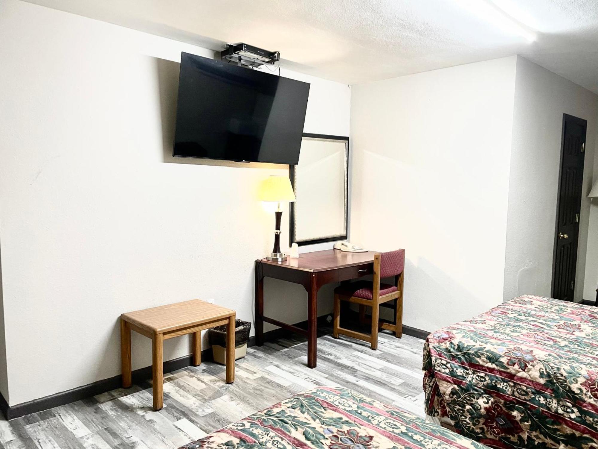 Azure Sky Motel Fort Scott エクステリア 写真